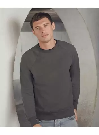Fruit of the Loom Lightweight raglan sweatshirt