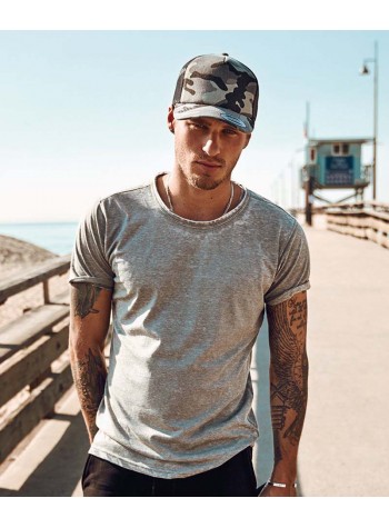 Flexfit by Yupoong Camo trucker cap (6606C)