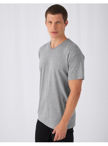 B&C Exact V-Neck T-Shirt