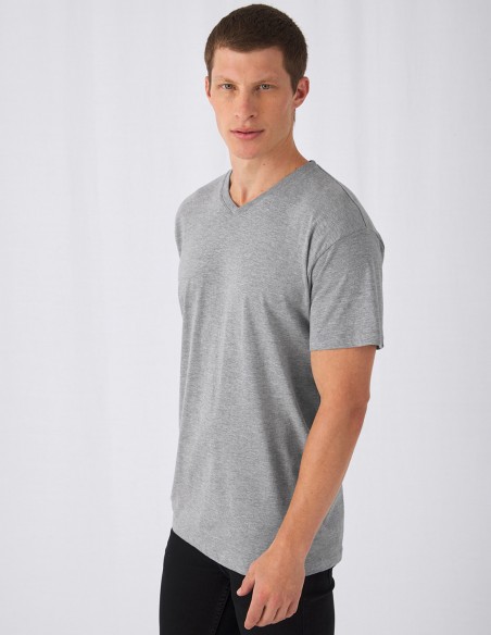 B&C Exact V-Neck T-Shirt