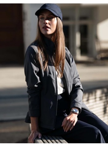 Nimbus Women’s Livingston 4-Way Stretch Softshell