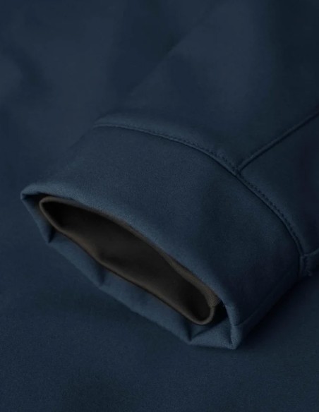 Nimbus Women’s Livingston 4-Way Stretch Softshell