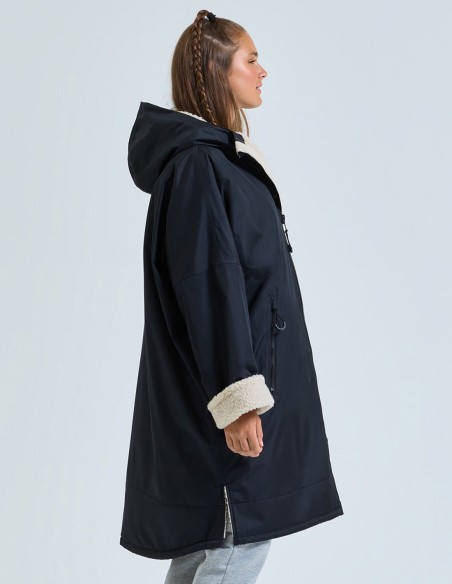 TriDri® All-Seasons Waterproof Changing Robe