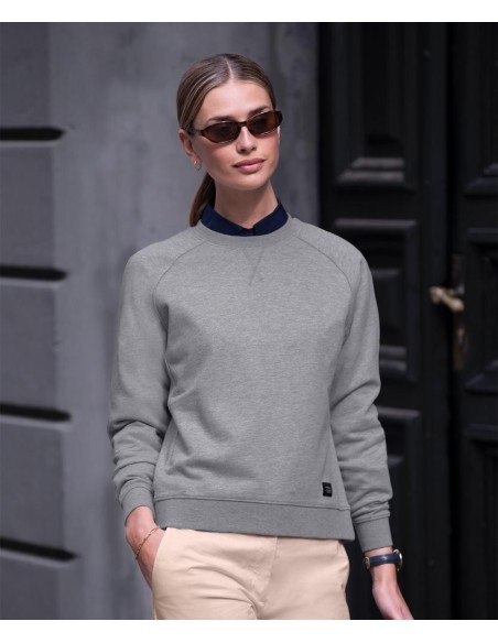 Nimbus Women’s Georgetown Crew Neck Sweatshirt