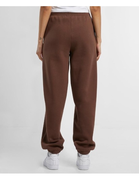 Build Your Brand Women’s fluffy sweatpants