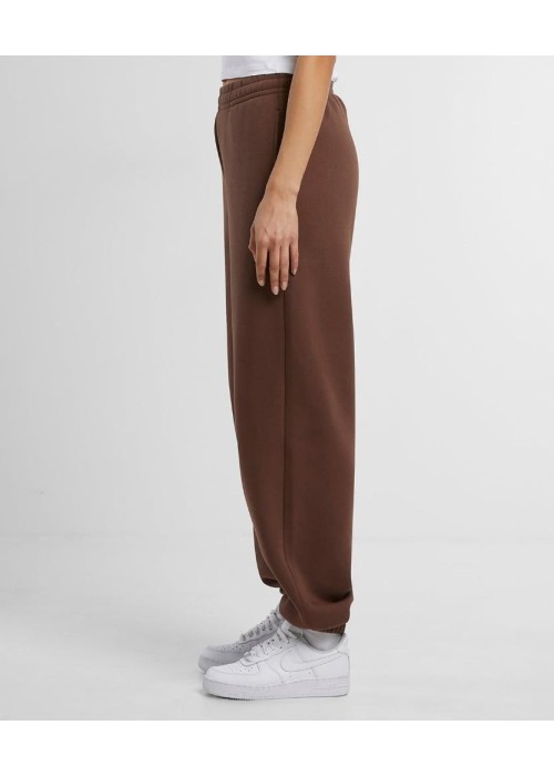 Build Your Brand Women’s fluffy sweatpants