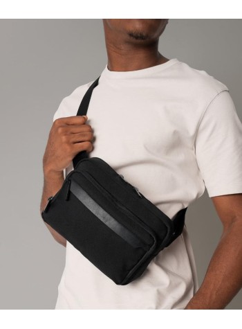 Quadra Airside cross body bag