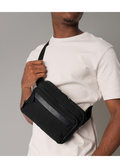 Quadra Airside cross body bag