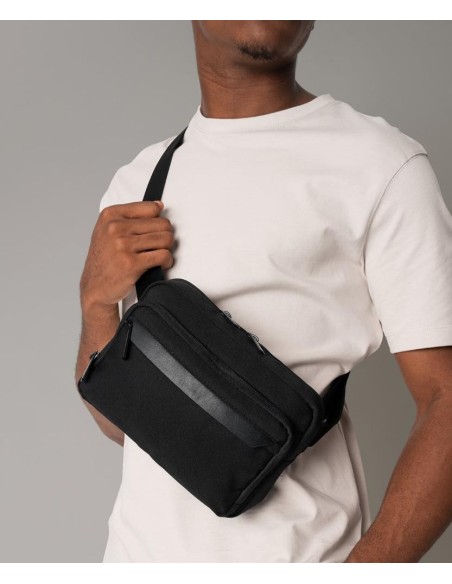 Quadra Airside cross body bag