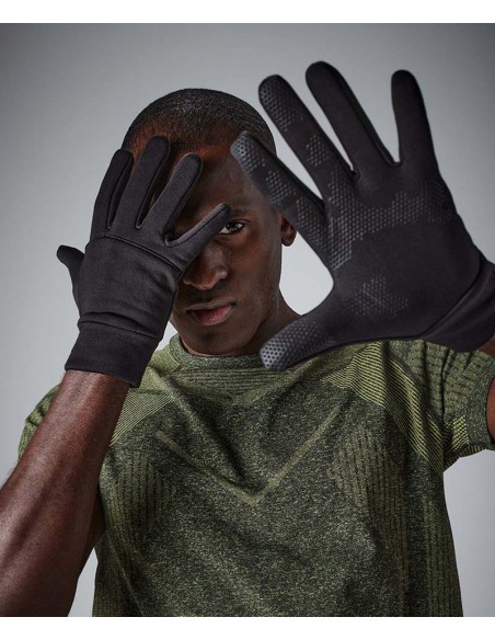 Beechfield Softshell sports tech gloves