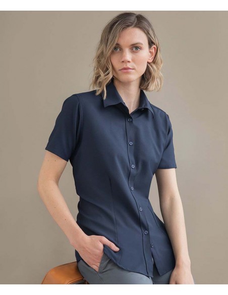 Henbury Women's wicking antibacterial short sleeve shirt