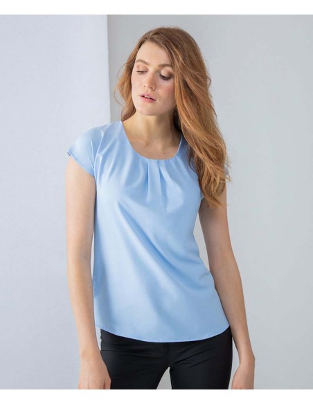 Henbury Women's pleat front short sleeve blouse