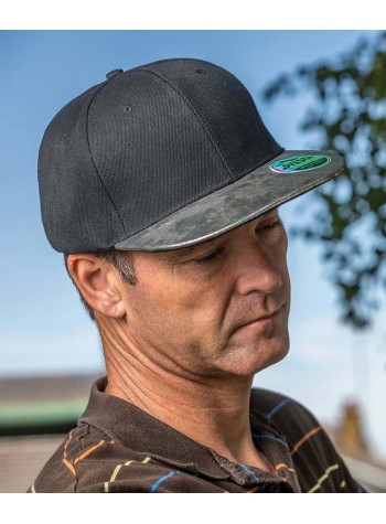 Result Headwear Bronx glitter flat peak snapback cap